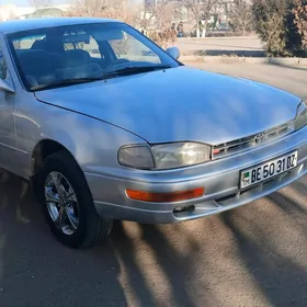 Toyota Camry 1993