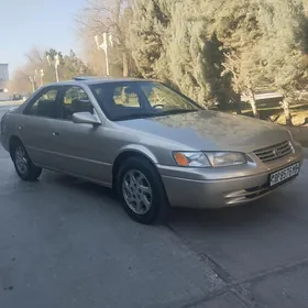 Toyota Camry 1998