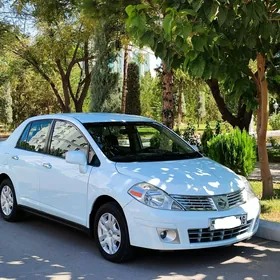 Nissan Versa 2010