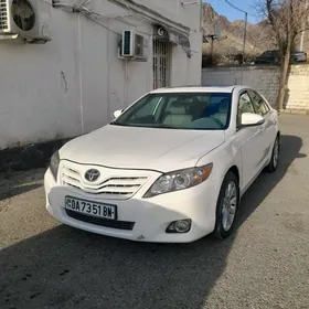 Toyota Camry 2010