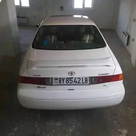 Toyota Camry 1997