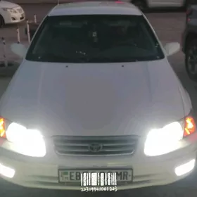 Toyota Camry 2000