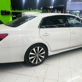 Toyota Avalon 2011