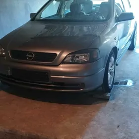 Opel Astra 2003