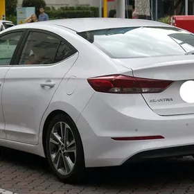 Hundayi Elantra 2016 karopka