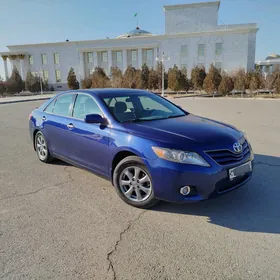 Toyota Camry 2010