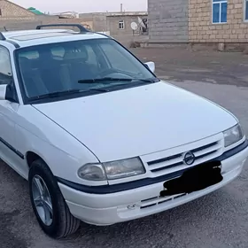 Opel Astra 1990