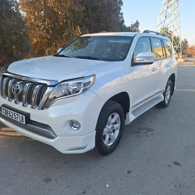 Toyota Land Cruiser Prado 2011