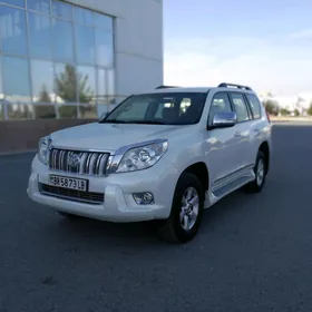 Toyota Land Cruiser Prado 2012