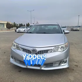 Toyota Camry 2013