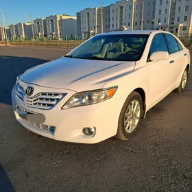 Toyota Camry 2010