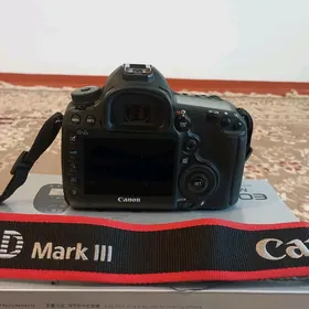 Canon MarkIII