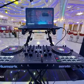 Dj NUMARK