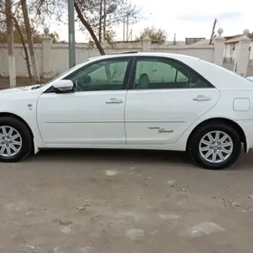 Toyota Camry 2004