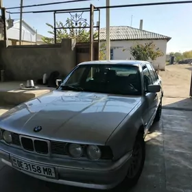 BMW 525 1989