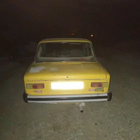 Lada 2104 1983