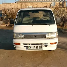 Toyota Hiace 1990