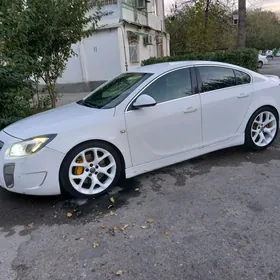 Opel Insignia 2012