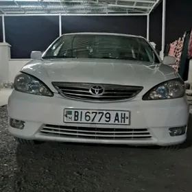 Toyota Camry 2005