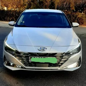 Hyundai Elantra 2021