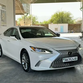 Lexus ES 350 2019