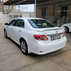 Toyota Corolla 2011