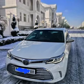 Toyota Avalon 2013