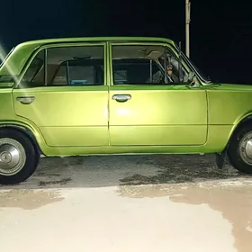 Lada 2104 1980