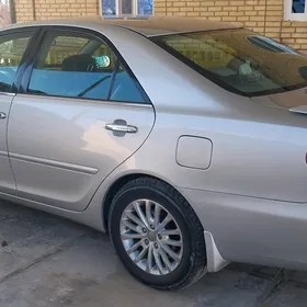 Toyota Camry 2005