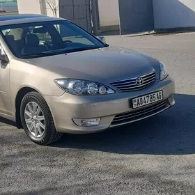 Toyota Camry 2004