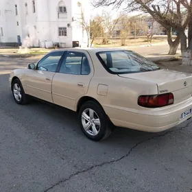 Toyota Camry 1996