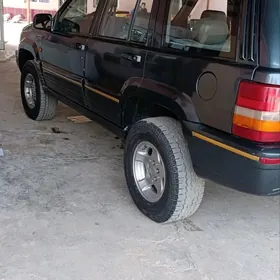 Jeep Cherokee 1995