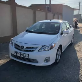 Toyota Corolla 2013