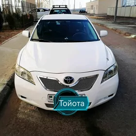 Toyota Camry 2008