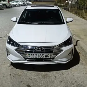 Hyundai Elantra 2020