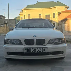 BMW E39 2002