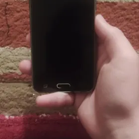 Samsung j5