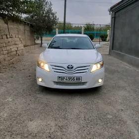 Toyota Camry 2010