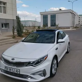 Kia Optima 2020