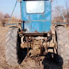 MTZ T-28 1988