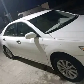 Toyota Camry 2010