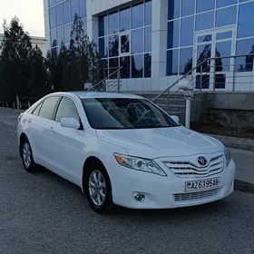 Toyota Camry 2011