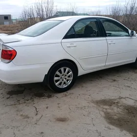 Toyota Camry 2005