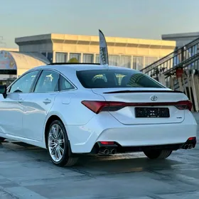 Toyota Avalon 2019