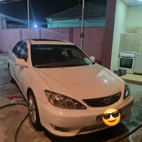 Toyota Camry 2005