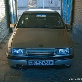 Opel Vectra 1990