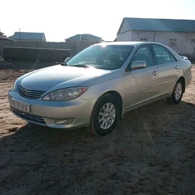 Toyota Camry 2003