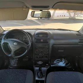 Opel Astra 2001