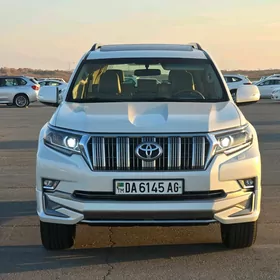 Toyota Land Cruiser Prado 2023