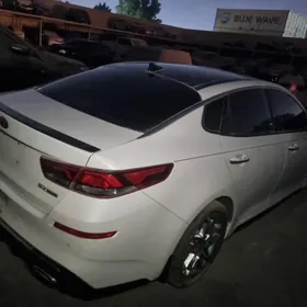 Kia Optima 2019